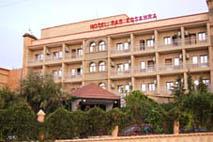 نزل  باب الصحراء  ببلدية سوڨر