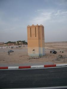 Chateau d'eau dans la périphérie de Biskra