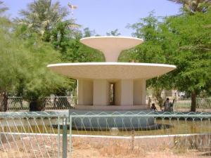 Place du chameaux au centre ville de Bechar