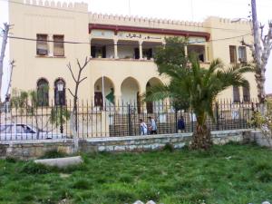 مقر دائرة سور الغزلان