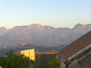 منظر لقرية تاڨمونت عزوز