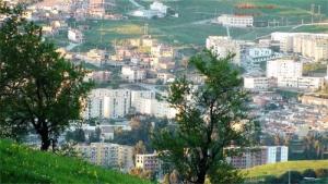 Vue d'ensemble sur la commune de Aomar