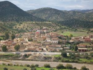 Petite bourgade aux abords de Bouira