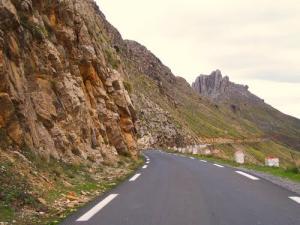 Sur la route des montagnes de Tikjda (Wilaya de Bouira)