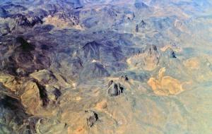 Vue aérienne des montagnes de Tamanrasset