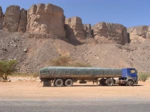 Aux pieds des gorges à Tamanrasset