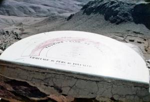 Horloge Solaire sur la tombe du père Foucauld
