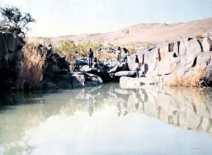 Une guelta quelquepart dans le Hoggar
