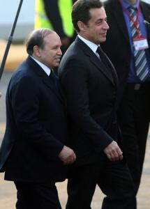 رئيس الفرنسي في زيارة رسمية للجزائر