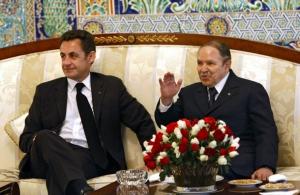 رئيس الفرنسي في زيارة رسمية للجزائر