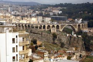 منظر شامل لمدينة قسنطينة