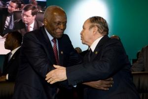 رئيس بلاد أنغولا في زيارة رسمية للجزائر