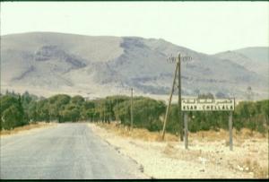 KSAR CHELLALA   l'accès par la  route d'Alger  avant 1978