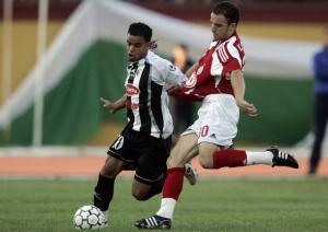 اللاعب الجزائري الحاج عيسى