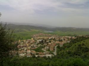 Vue d'ensemble sur la ville de Draa el Mizan