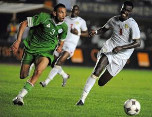 اللاعب الجزائري لكرة القدم بلحجي ندير