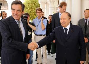 رئيس الوزراء الفرنسي في زيارة رسمية للجزائر