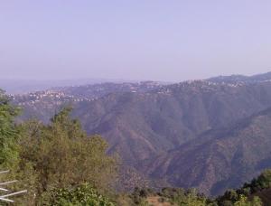 Les vertes montagnes de Larbaa Nath Irathen
