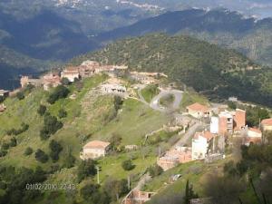 Petit village dans la commune de Larbaa Nath Iraten