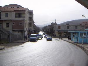 Une allée de Yakourene