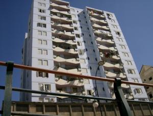 Un immeuble de construction récente à Tizi Ouzou