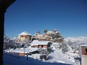 Le village de Tazrout sous la neige