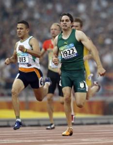 العداء الجزائري  سفيان حامدي  خلال الألعاب الأولمبية للمعوقين 2008