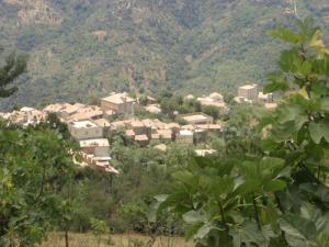 Vue sur le village de Ouaïts Slid
