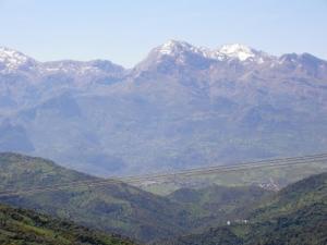 Vue sur les montagne du Djurdjura (Azzouz)