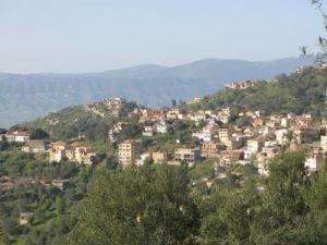 Vue générale sur la commune de Tirmitine