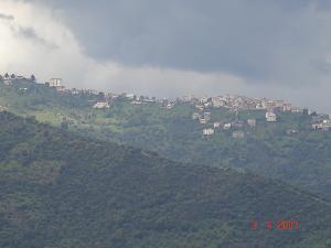 Forêt deTizi Hibel  vue depuis la commune de  Ouadhia