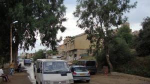 L'embranchement vers le village IBouyesfene (Commune de Bouzeguene)