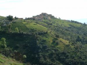 Tirilt Ou Mezzir, Ait-Abdelmoumène