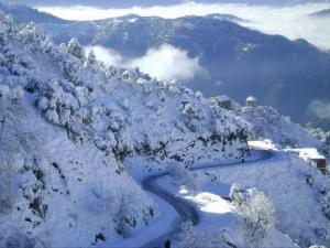Commune de Larbaa nath irathen sous la neige