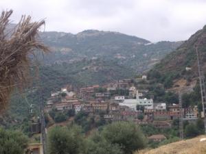 Vue sur le village de Takana (Commune de Ait Yahia Moussa)