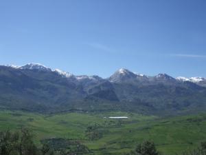 Les hautes montagnes du Djurdjura - vues depuis Ouadhia