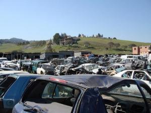 Cimetière de Voitures à Draa Ben-Khadda