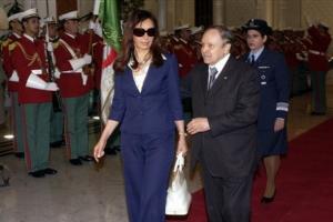 الرئيسة الأرجنتينية كريستينة فرنانديز في زيارة رسمية للجزائر