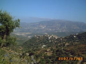 Les montagnes entourant Tizi ouzou