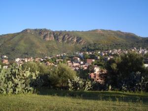 Djemâa Saharidj vue d'Ighil Tesga au fond Fiwan