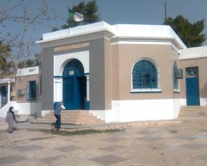 مكتب البريد لقرية الكويف 2