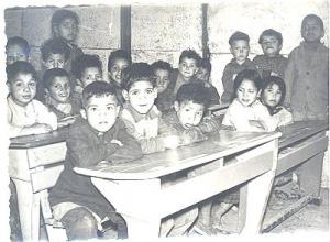 قسم من المدرسة الإبتدائية لبلدية بوخضرة (سنة 1960) 5