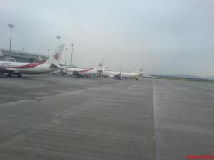 Avions Stationnés à Houari Boumediene (Alger)