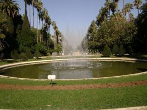 Le jet d'eau central au jardin d'Essai d'Alger