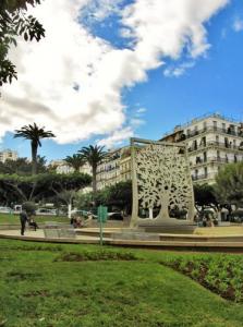 Un Jardin du boulevard de l'Emir Khaled
