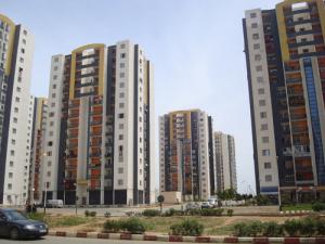 Nouveaux immeubles à Alger