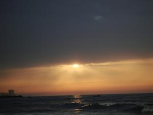 Coucher de soleil la plage Moretti (Alger)