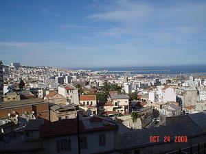 La ville d'Alger vue depuis le Boulevard des Martyrs