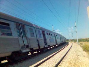 ENTREE DE REGHAIA PAR TRAIN