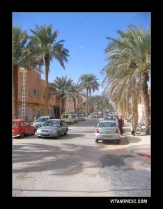 الشارع المؤدي إلى بني إزڨن